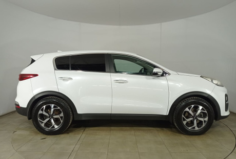 Kia Sportage 2019 года с пробегом 174 415 км, фото 4